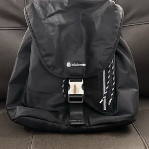 lululemon athletica Black Backpack Modern Design